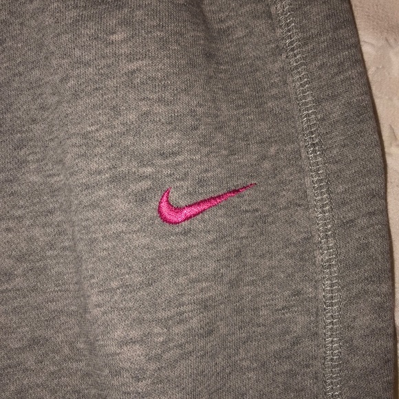 Nike Grey Sweats - Picture 2 of 6